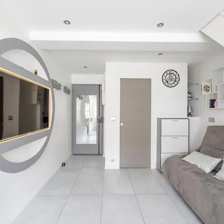 Apartment Duplex *